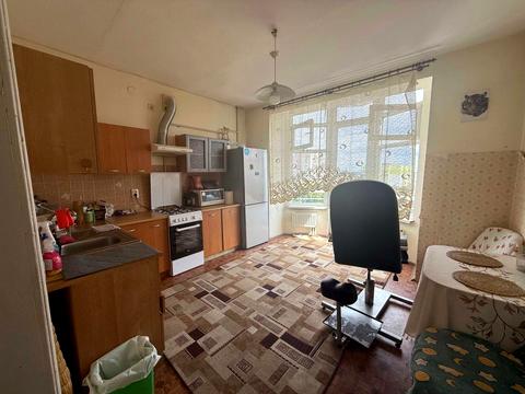 квартира за адресою Плугова вул., 5