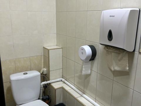 комерційна за адресою Незалежності бульв. (50 років Жовтня), 14