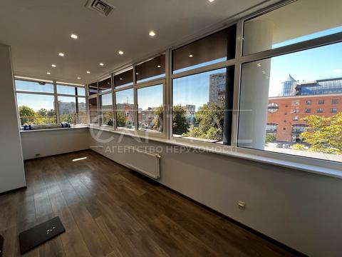 коммерческая по адресу Леси Украинки бульв., 23Б