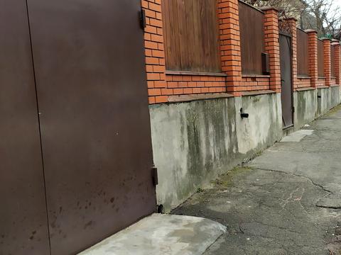 будинок за адресою Карпатської Січі вул. (Гвардійська)
