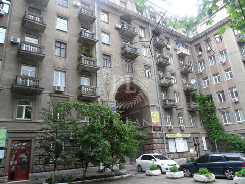 квартира за адресою Богдана Хмельницького вул., 37/2