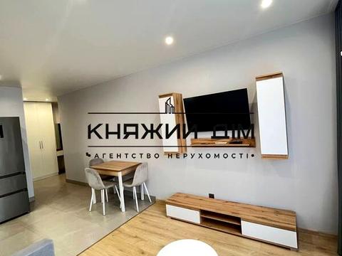 квартира за адресою Дніпровська набережна вул., 17-К