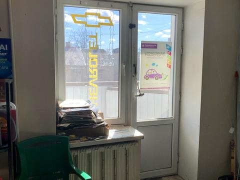 комерційна за адресою Домбровського вул., 45