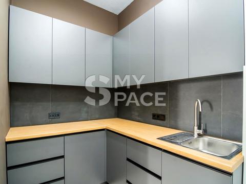 комерційна за адресою Джона Маккейна вул. (Івана Кудрі), 26