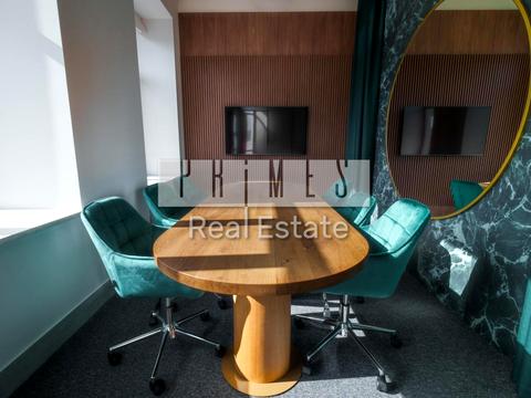 комерційна за адресою Велика Васильківська вул. (Червоноармійська), 43