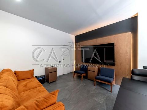 коммерческая по адресу Calle Dilova ул. (Димитрова), 1/2