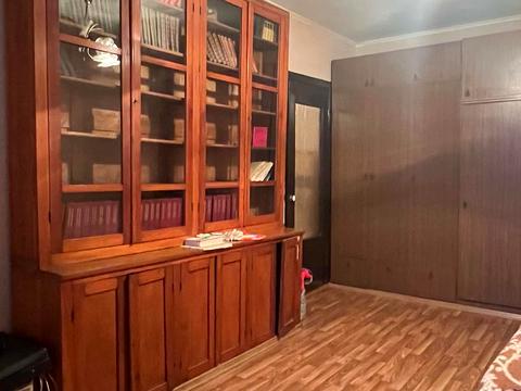 квартира за адресою Євгена Коновальця бульв. (Маршала Конєва), 3