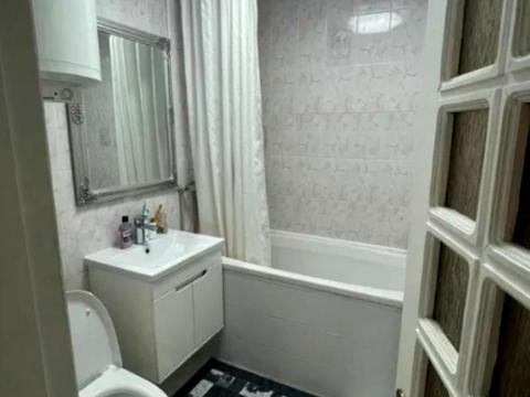 квартира за адресою Академічна вул. (Піонерська), 80-90х 