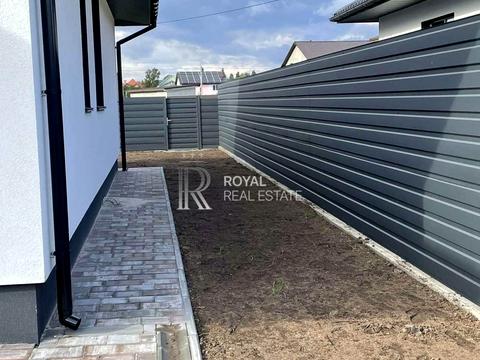 будинок за адресою Веселкова