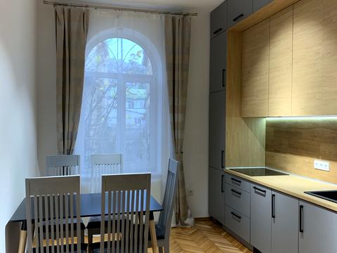 квартира по адресу Глебова ул., 10