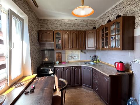 квартира за адресою Анни Ахматової вул., 4