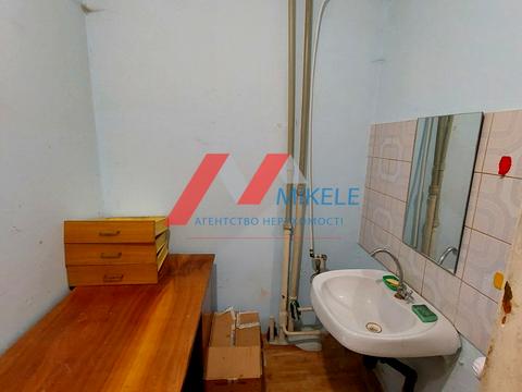 комерційна за адресою Леся Курбаса просп., 18-Г
