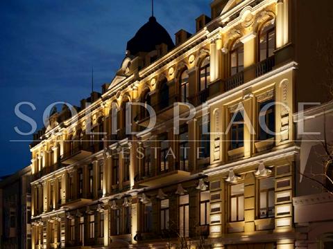 комерційна за адресою Михайлівська вул., 11а