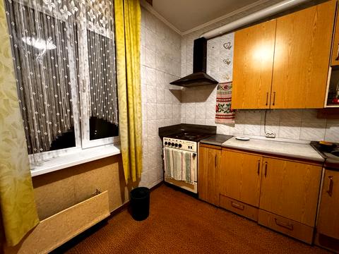 квартира за адресою Червоної Калини просп. (Володимира Маяковського), 38/10