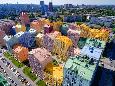 комерційна за адресою Регенераторна вул., 4 к14