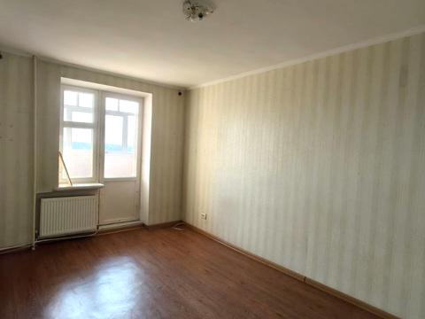 квартира по адресу Степана Бандери ул., 49