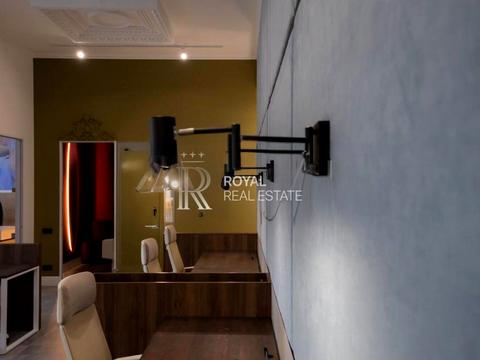 комерційна за адресою Богдана Хмельницького вул., 32