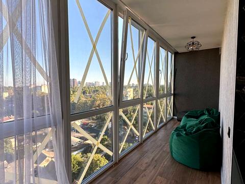 квартира за адресою Олексія Вадатурського вул. (Маршала Малиновського), 5