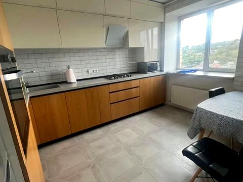 квартира за адресою Набережна Перемоги вул., 62