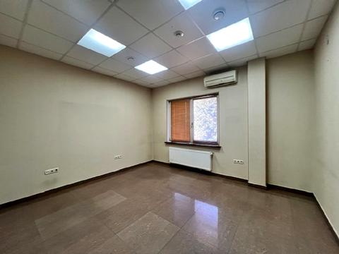 комерційна за адресою Французький бульв., 9