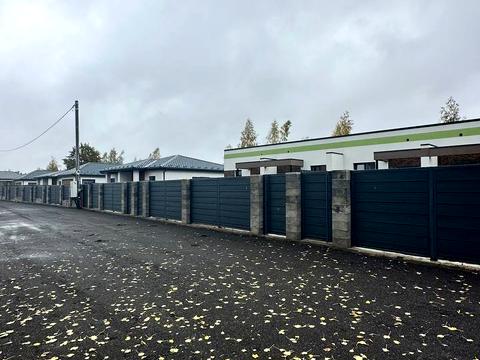 будинок за адресою Успішна, 23