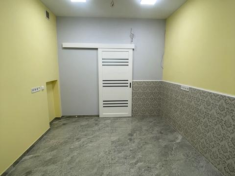 комерційна за адресою Зелена вул., 11а
