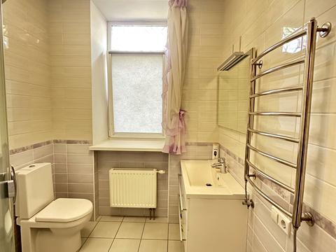 будинок за адресою Миколи Юнкерова вул.