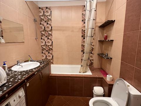 квартира за адресою Зоопаркова вул., 1