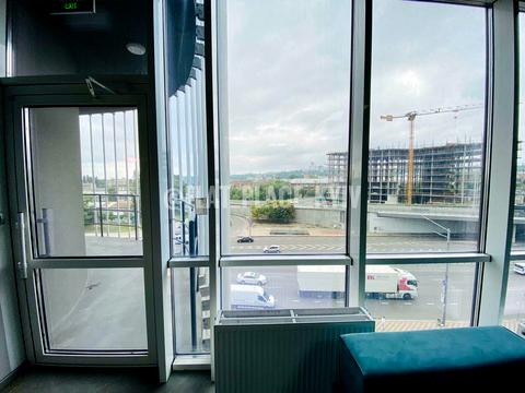коммерческая по адресу Степана Бандеры просп. (Московський), 9-б