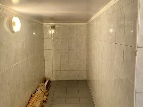 паркомісце за адресою Степана Дем'янчука вул., 11