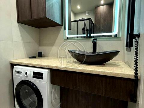 квартира за адресою Літературна вул., 10б