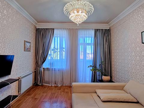 квартира за адресою Левка Лук'яненка вул. (Василя Жуковського), 2-Е
