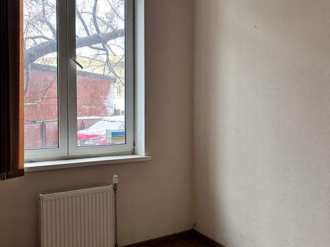 коммерческая по адресу Кудрявский спуск, 3-Б