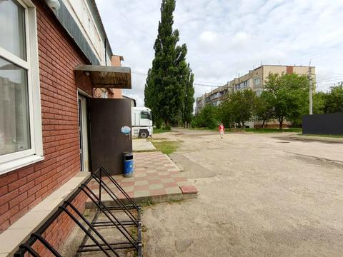 комерційна за адресою Хоменка, 28