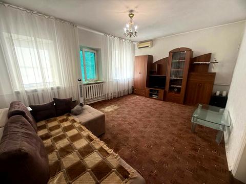 будинок за адресою Радісна вул., 11
