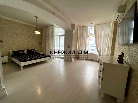 квартира за адресою Дніпровська набережна вул., 26-Д