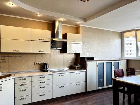 квартира за адресою Олени Пчілки вул., 2