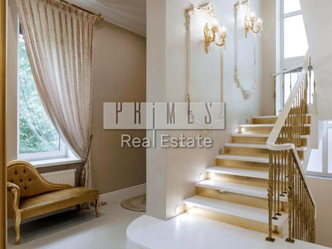 дом по адресу Локомотивная ул.