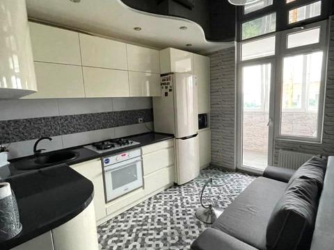 квартира по адресу Київська, 8а