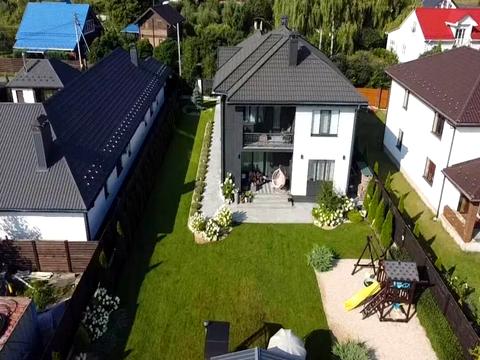 будинок за адресою с. Зазим'я, Київська вул.