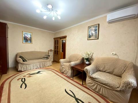 квартира по адресу Александра Мишуги ул., 1/4