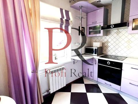 квартира за адресою Анни Ахматової вул., 4