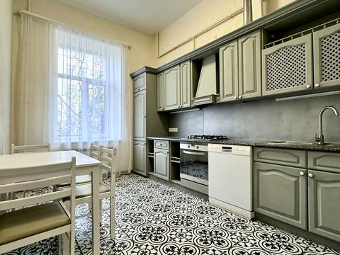 квартира за адресою Симона Петлюри вул. (Комінтерну), 18