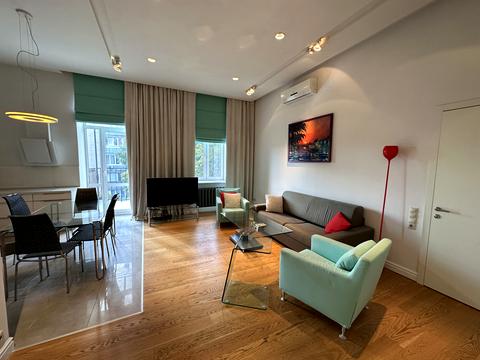 квартира за адресою Тарасівська вул., 23/25