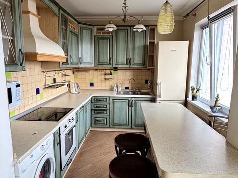 квартира за адресою Здолбунівська вул., 11