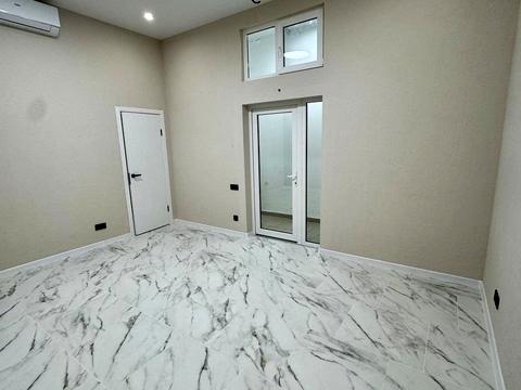 комерційна за адресою Французький бульв., 60г