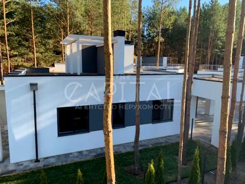 будинок за адресою Броварський