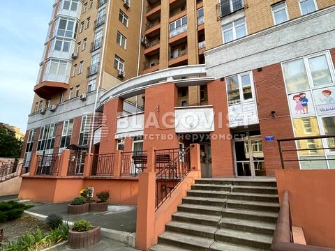 коммерческая по адресу Почайнинская ул., 70