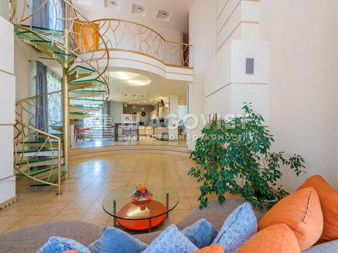 будинок за адресою Незалежності вул. (50 років Жовтня), 50