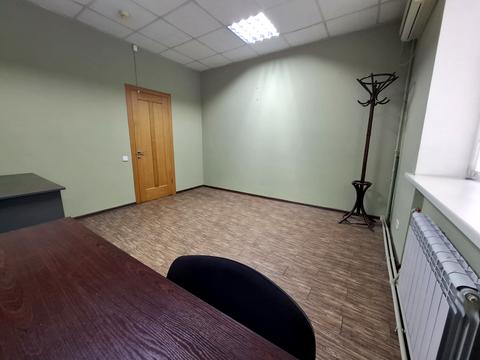 комерційна за адресою Голосіївський просп. (40-річчя Жовтня), 86/1
